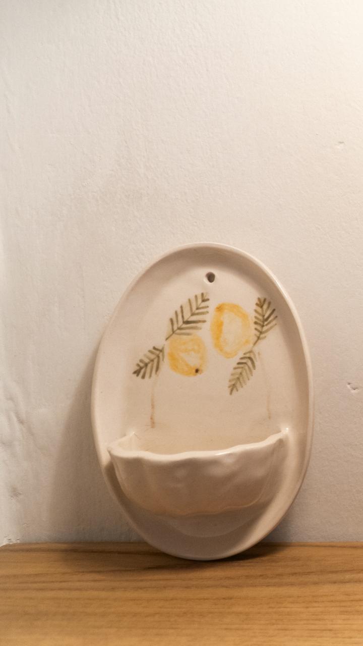 Quince Wall Holder